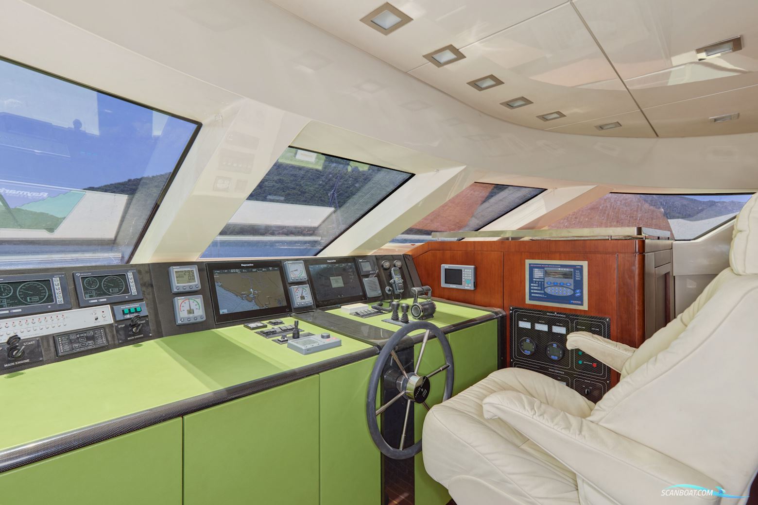 Peer Gynt Big Rubber Duck