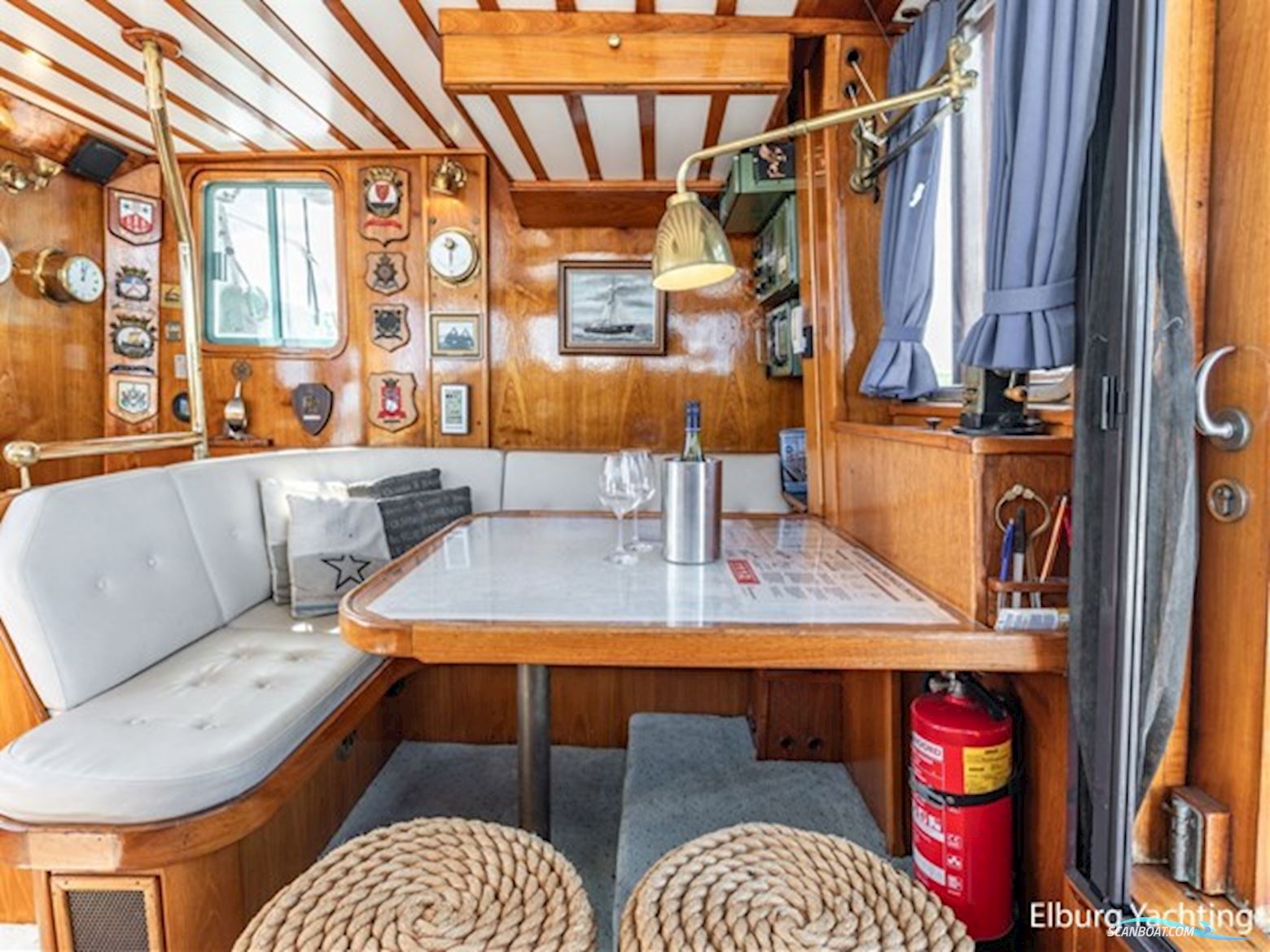 Pegasus II 16.71 - Vluchtschip