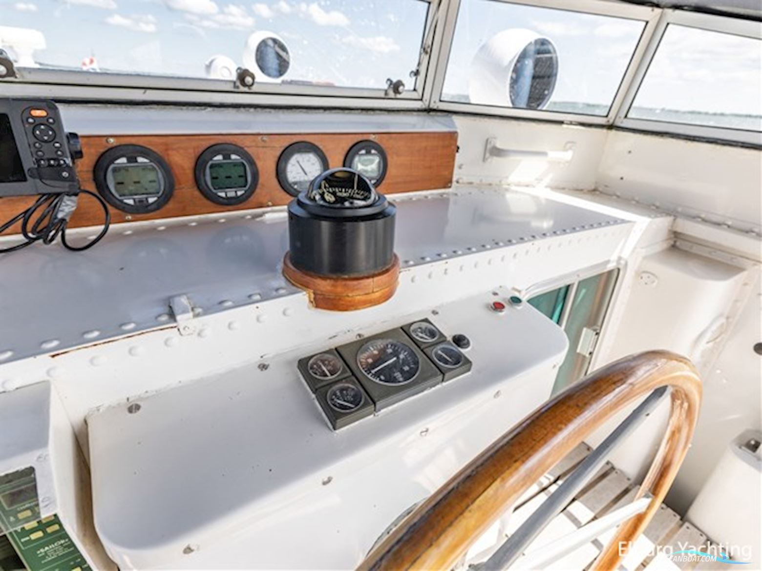 Pegasus II 16.71 - Vluchtschip