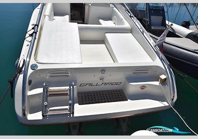 Performance Cruising 907 Motorboat 2003, with Volvo Penta engine, Greece