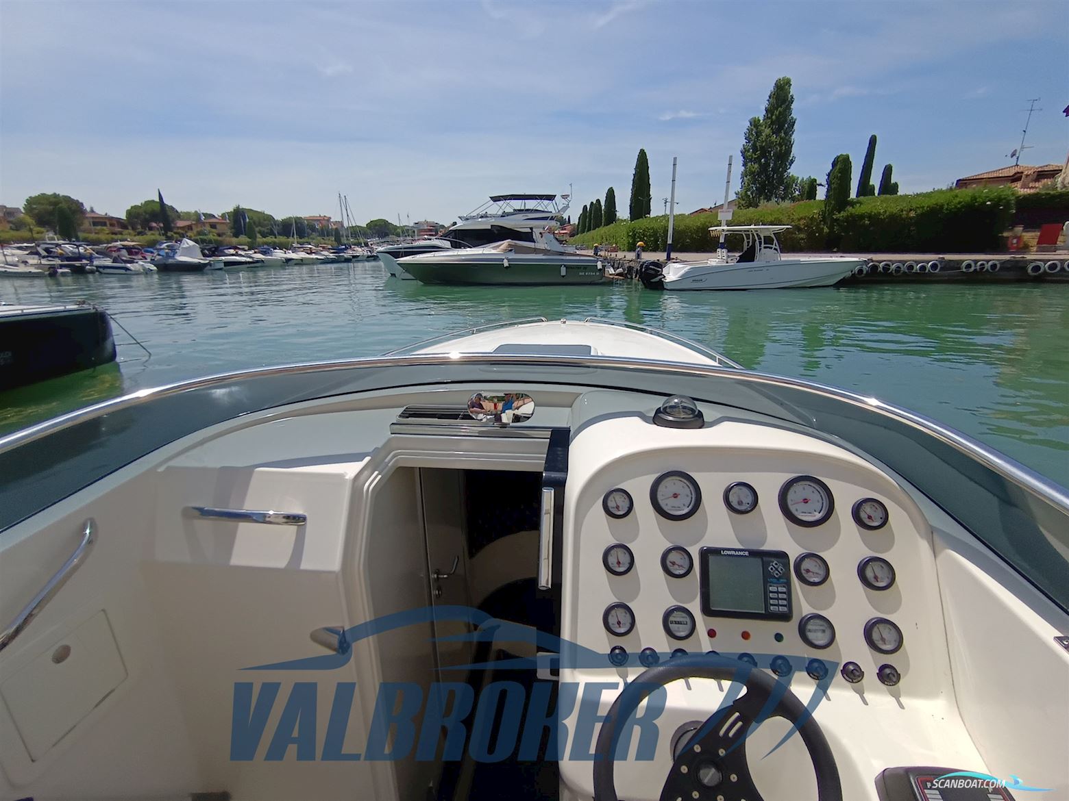 Performance Marine 807 Performance