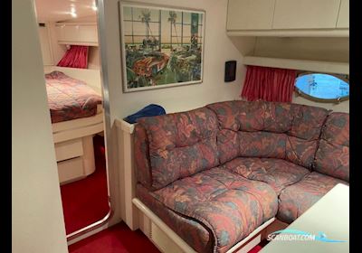 Pershing 40 Motorboat 1992, with Caterpillar 3208 engine, Italy