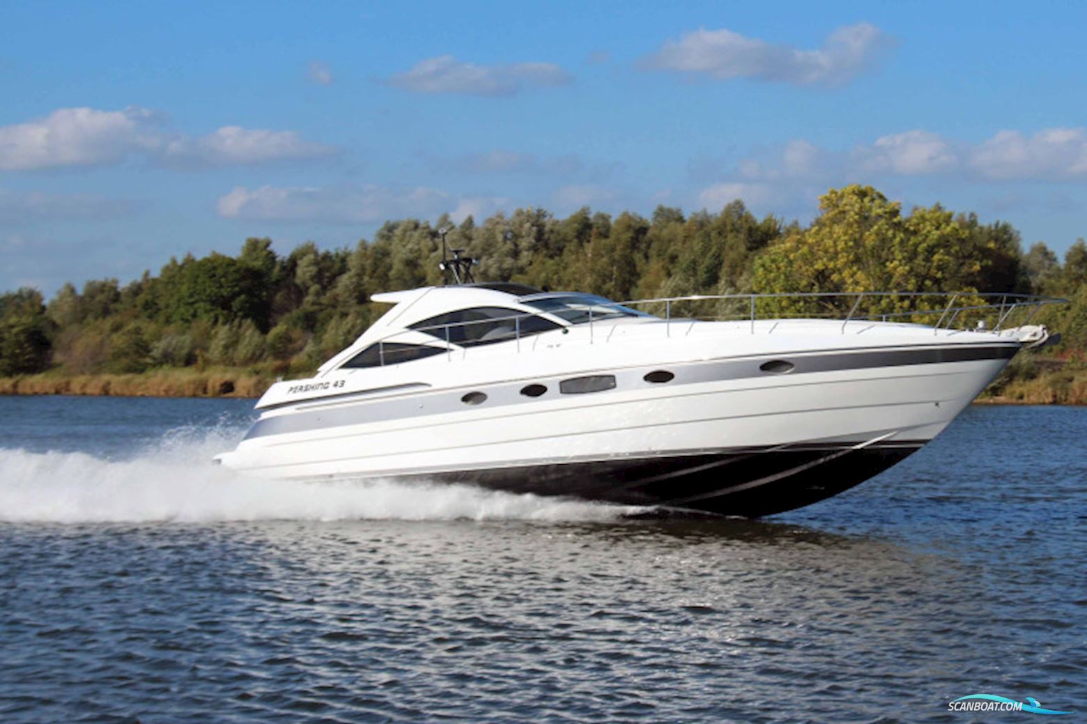 Pershing 43 HT Motorboat 2003, with Man D2876LE404 engine, The Netherlands