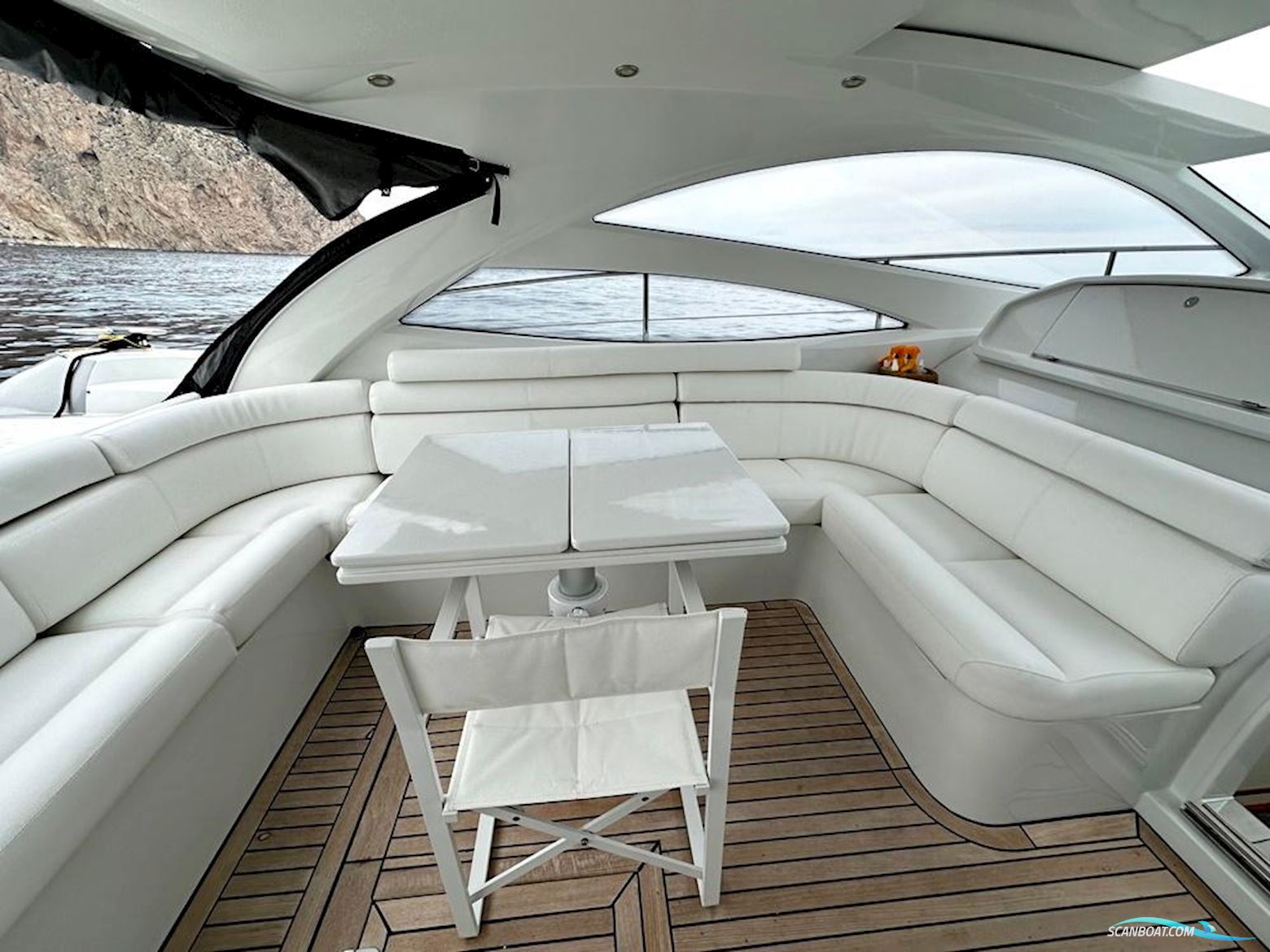 Pershing 50
