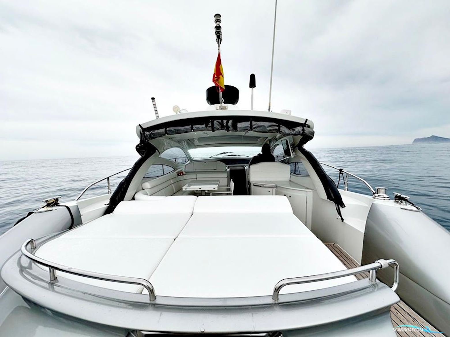 Pershing 50