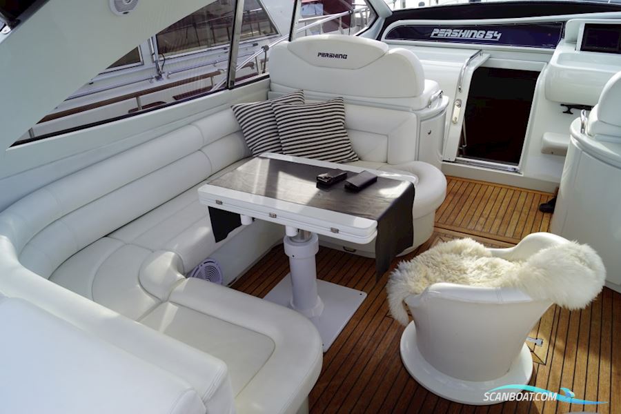 Pershing 54 - Unik Stand / Mint Conditon