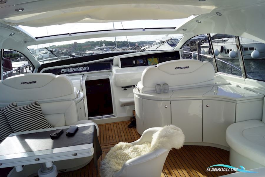 Pershing 54 - Unik Stand / Mint Conditon