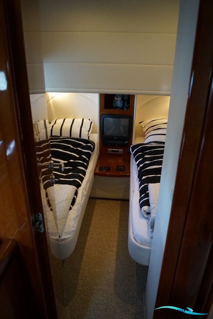 Pershing 54 - Unik Stand / Mint Conditon