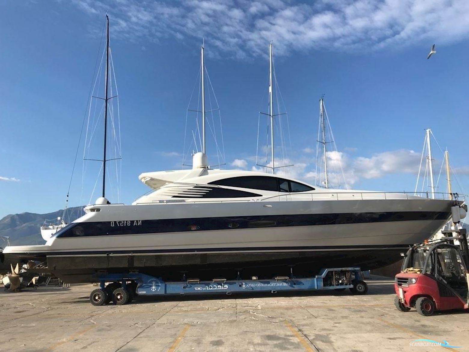 Pershing 76 Motorboat 2005, with Mtu engine, The Netherlands