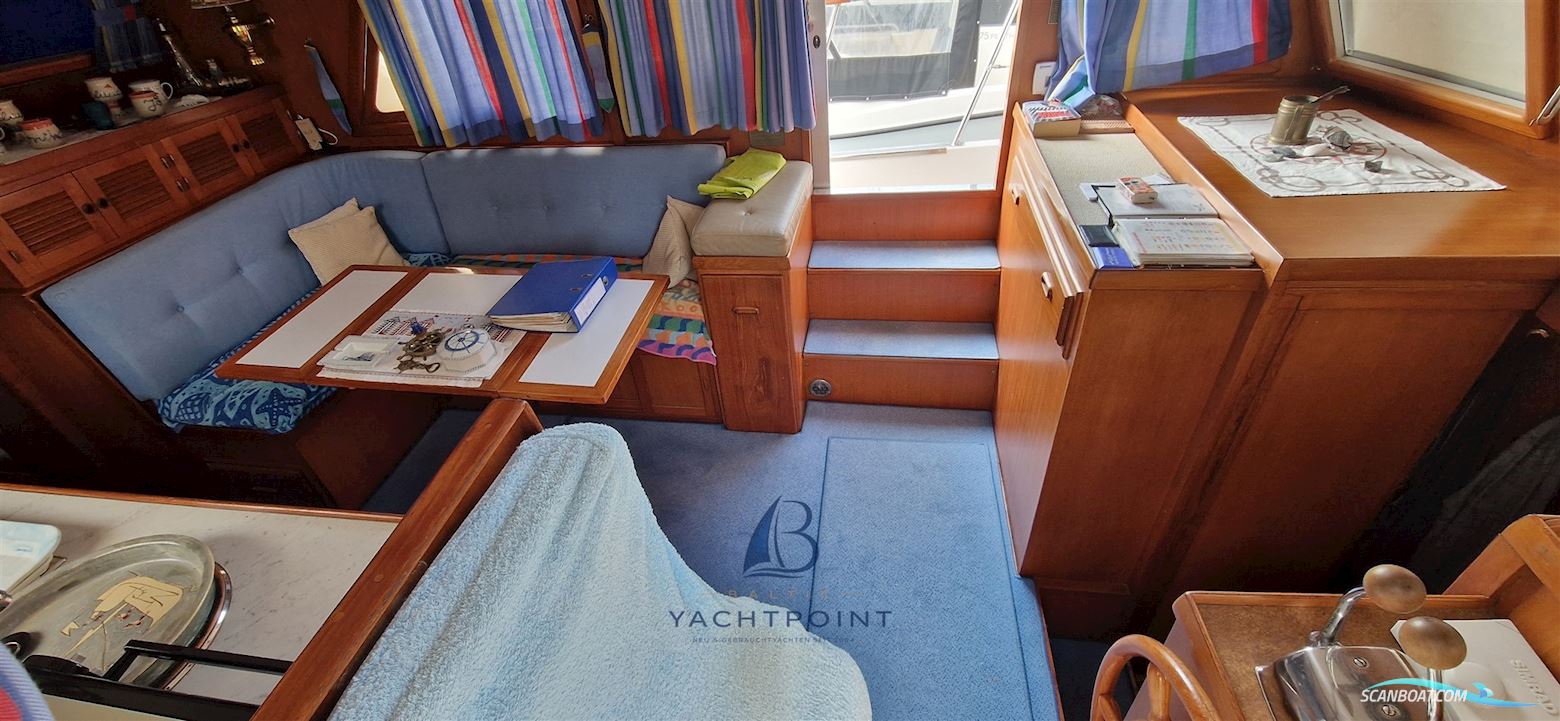 Phuket Trawler 35