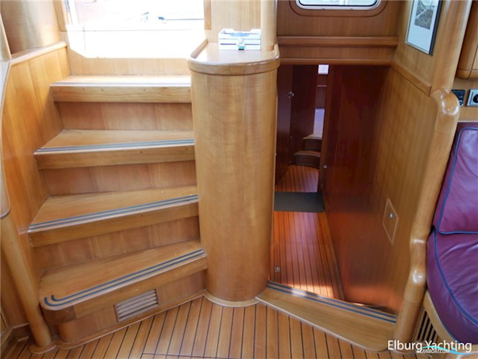 Pieter Beeldsnijder 58 - Open Pilothouse 