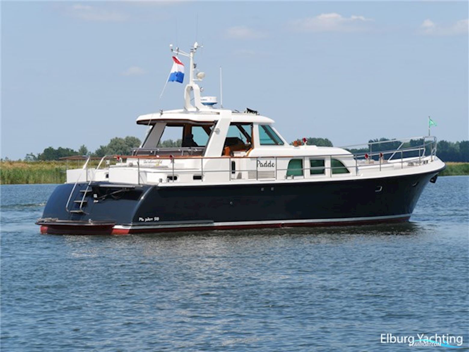 Pieter Beeldsnijder 58 - Open Pilothouse 