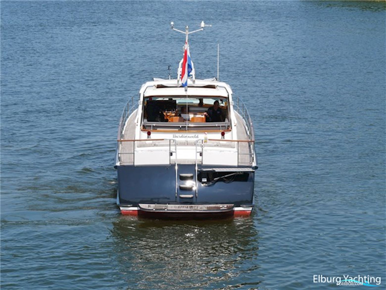 Pieter Beeldsnijder 58 - Open Pilothouse