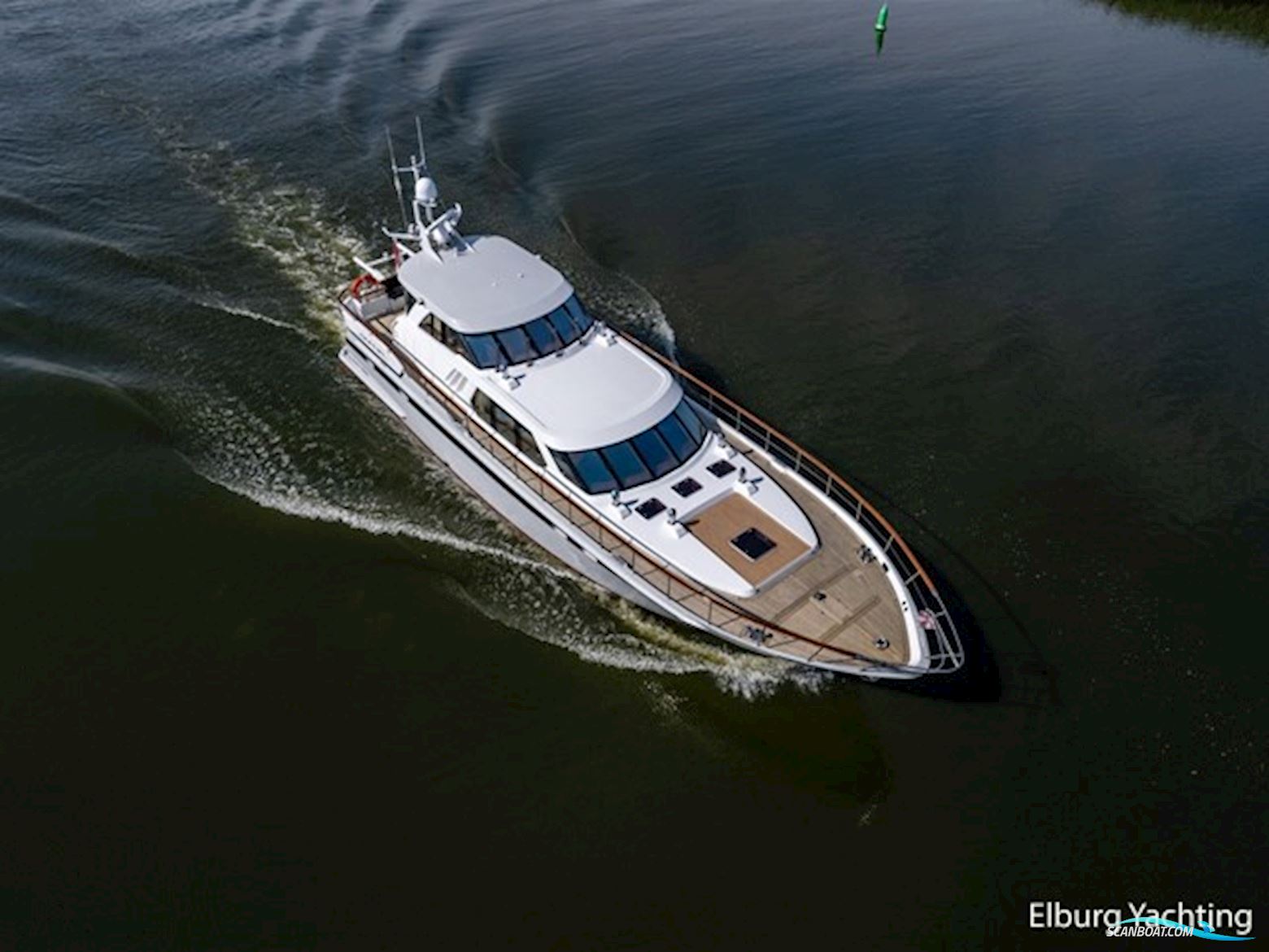 Pieter Beeldsnijder 60 - Explorer Yacht 