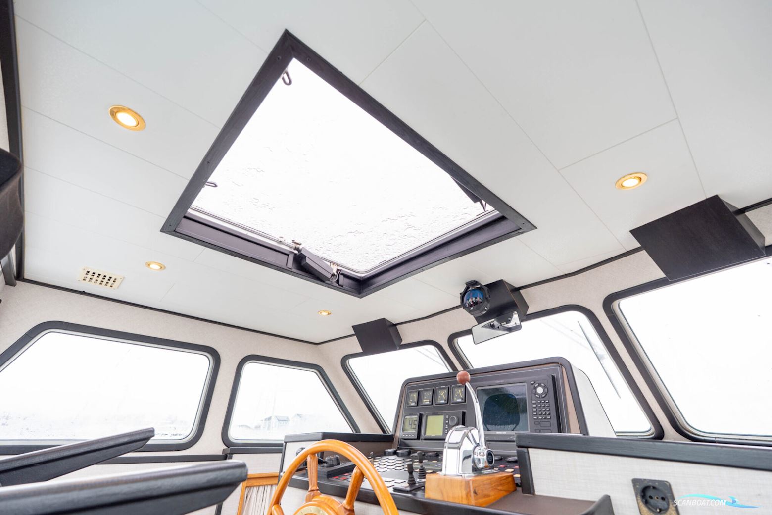 Pieter Beeldsnijder Spiegelkotter 15.00 VS