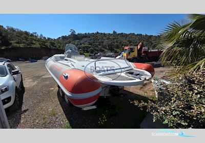 Pirelli 770 Motorboat 2008, with Mercruiser engine, France
