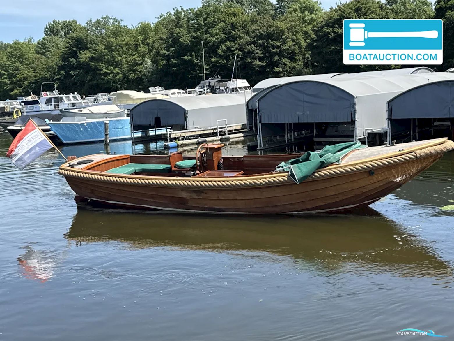 Plashoevevlet 720 Motorboat , with Vetus engine, The Netherlands