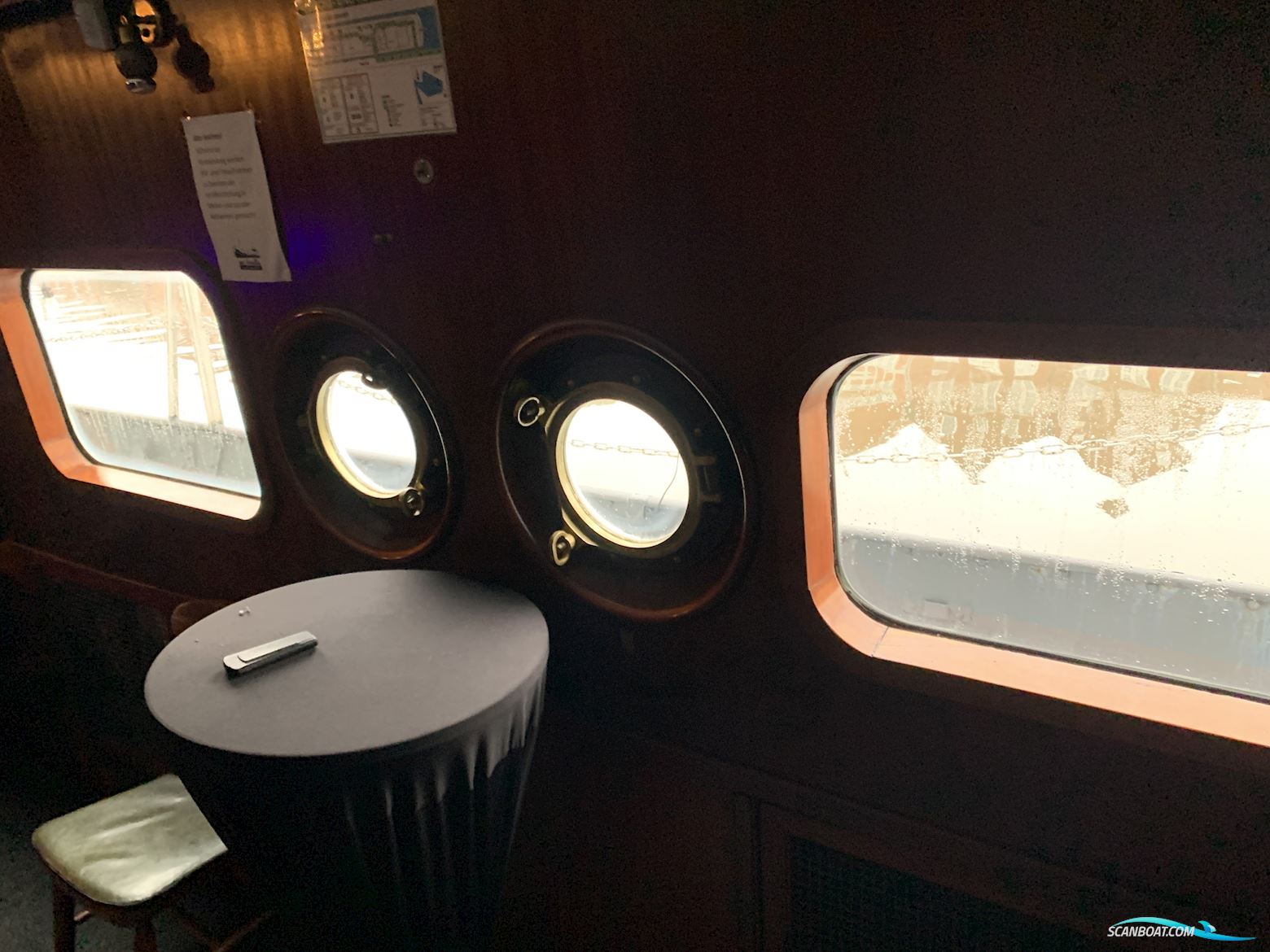 Platbodem Motortjalk