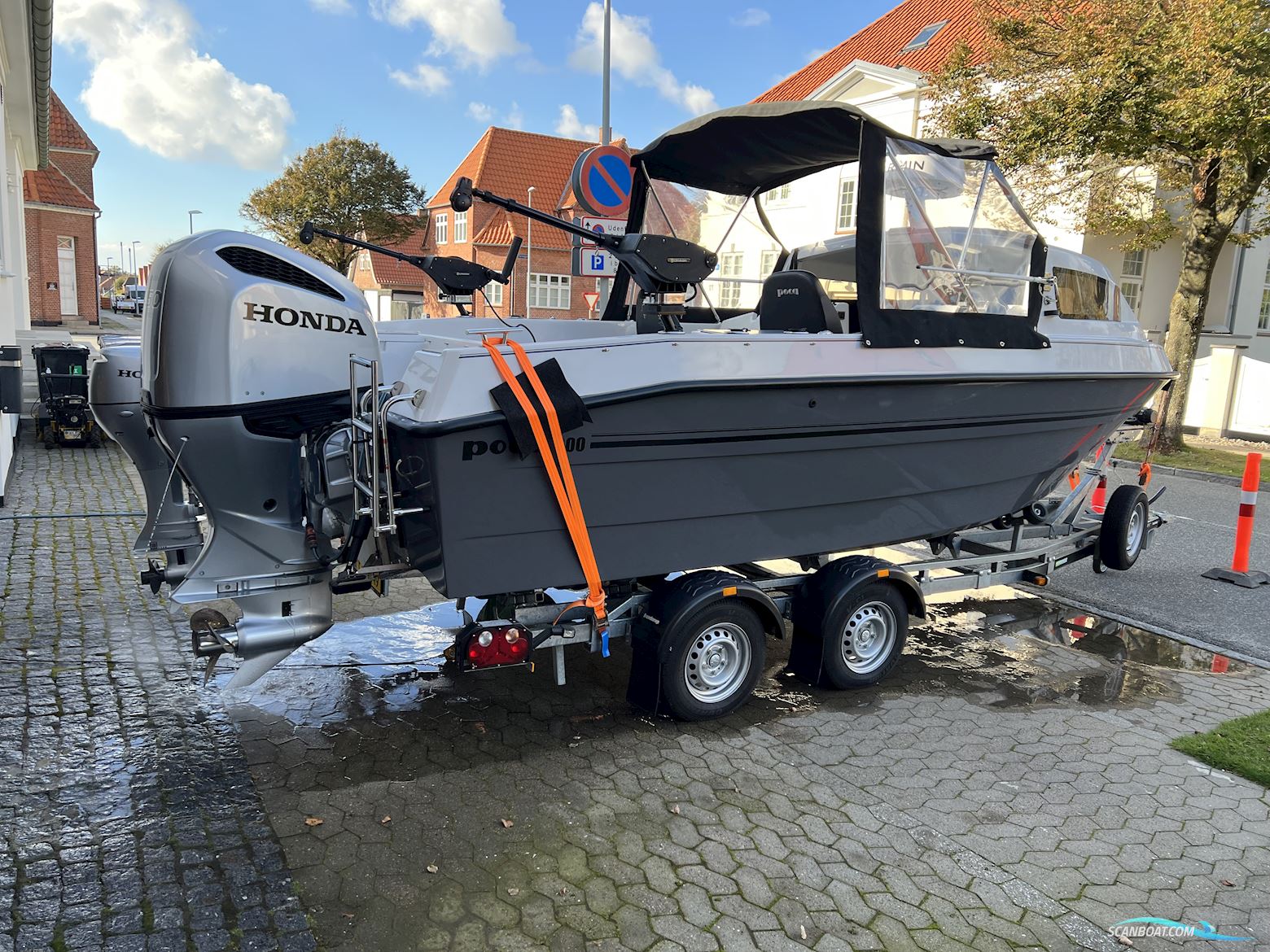 Poca 600 MK3 Med Hardtop og Honda BF 250 XU + BF 20 Lrt