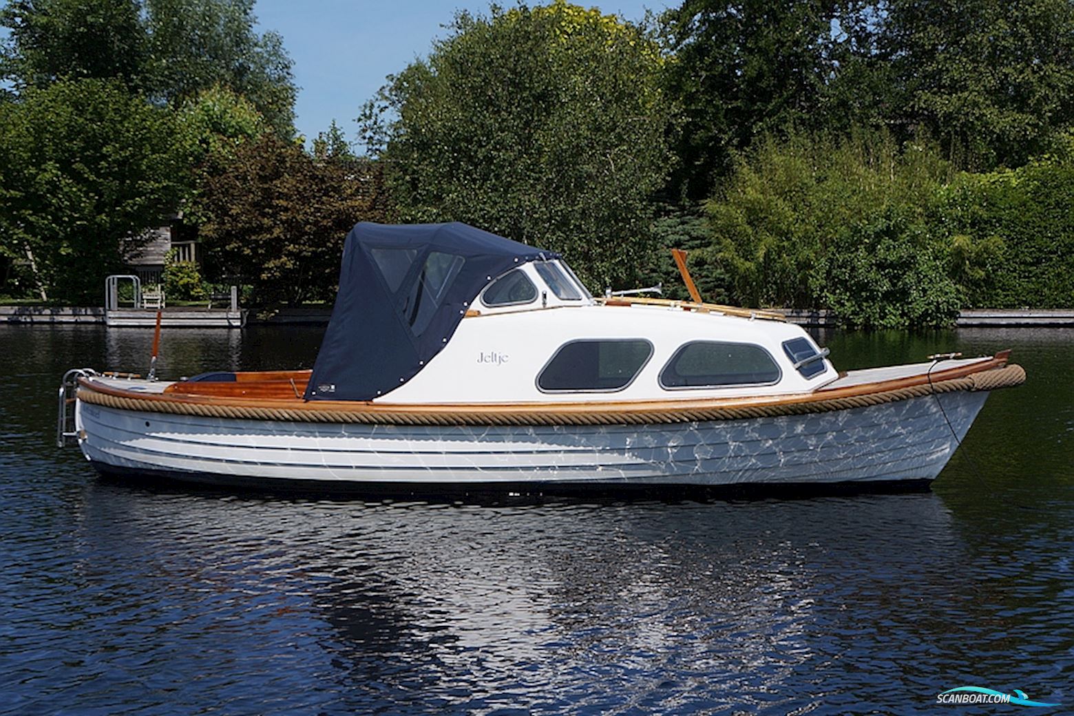 Polar 22 Motorboat 1965, with Volvo Penta engine, The Netherlands