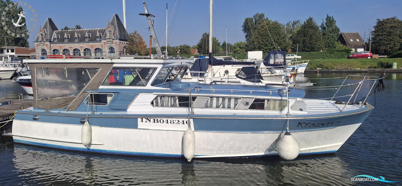 Polyboat 940 Motorboat 1975, with Ford Lehman engine, Belgium