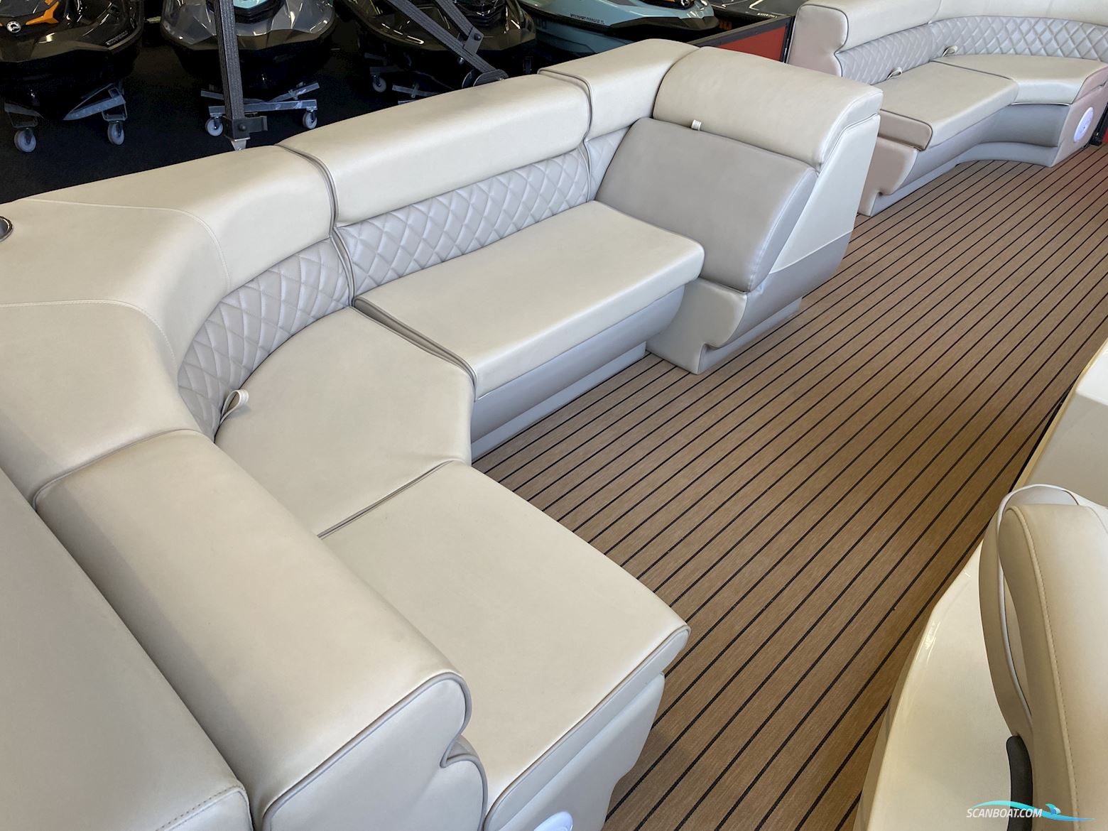 Pontoonboot 25FT 3-Tubes Red