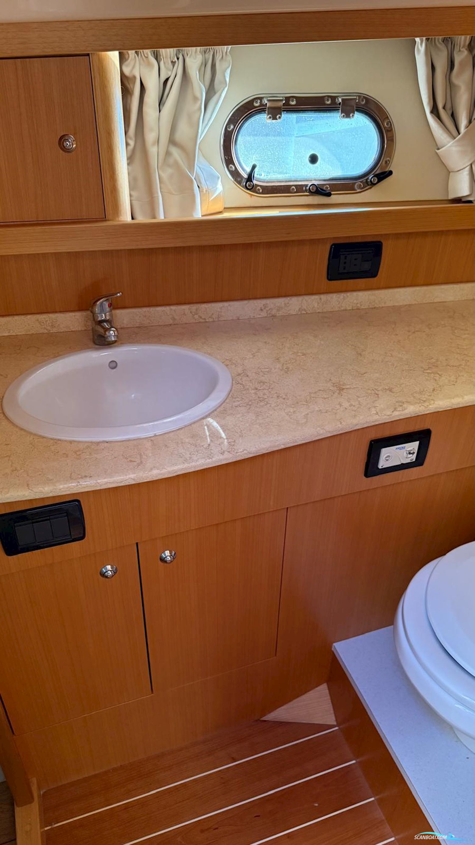 PORTOFINO MARINE 37 HT