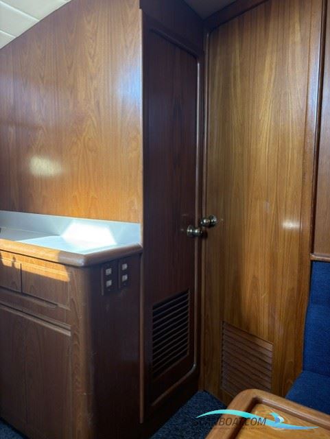 President 395 - Flybridge