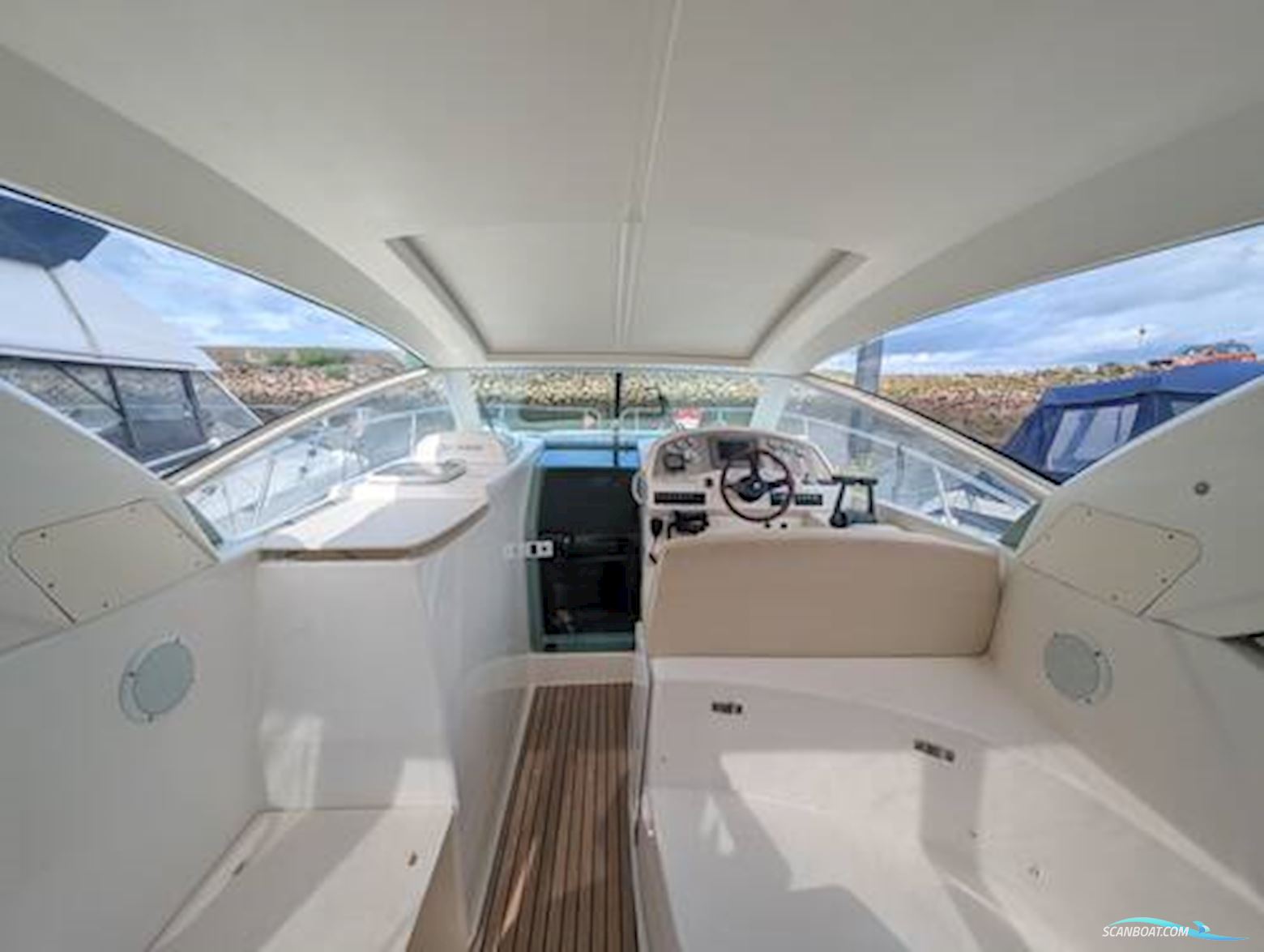 Prestige 30S