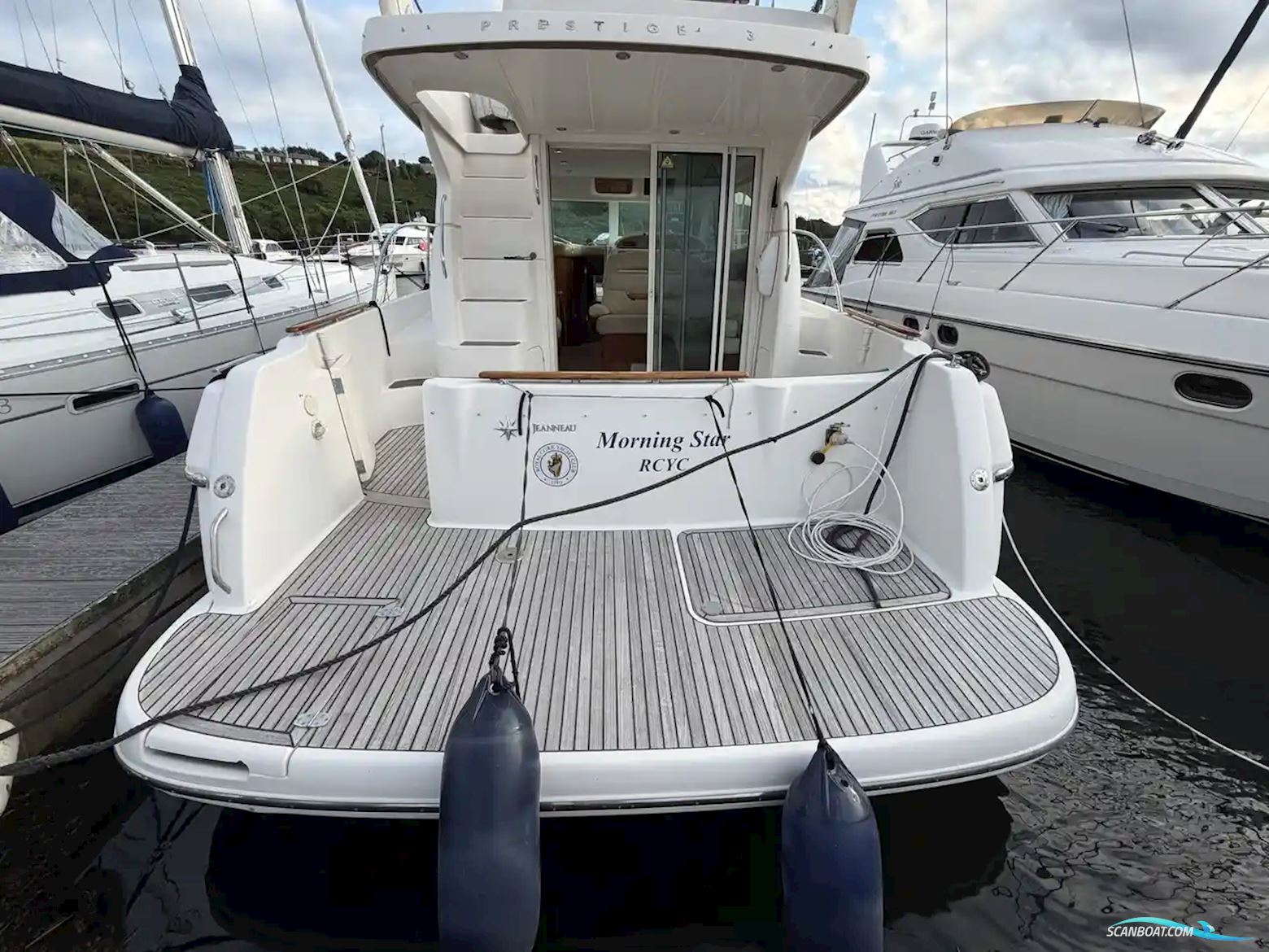 Prestige 36