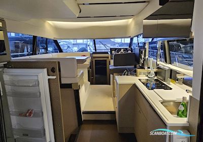 Prestige 420 Motorboat 2019, with Volvo Ips500 engine, Denmark