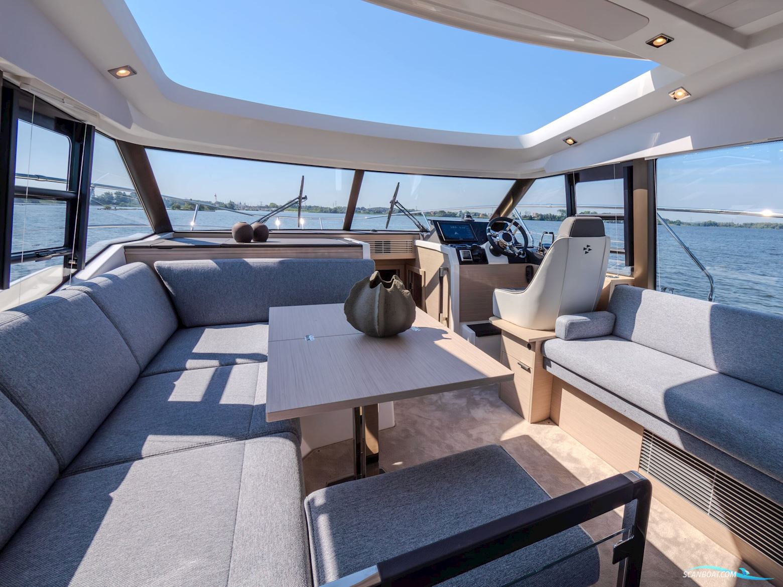 Prestige 420S