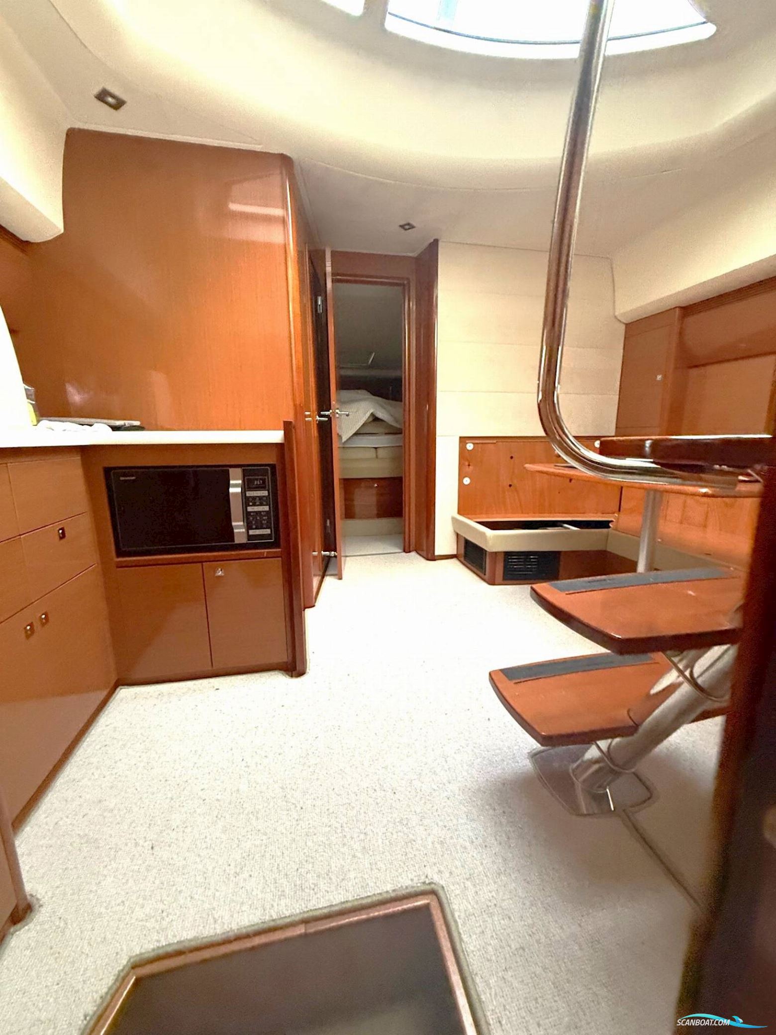 Prestige 42S - Twin Volvo Penta IPS500/Udstyr