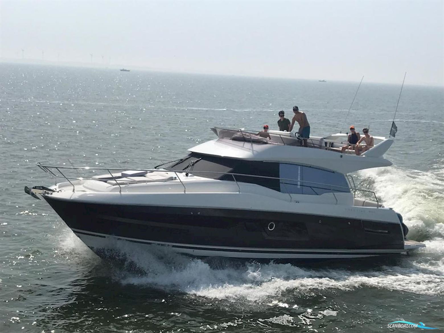 Prestige 460 flybridge