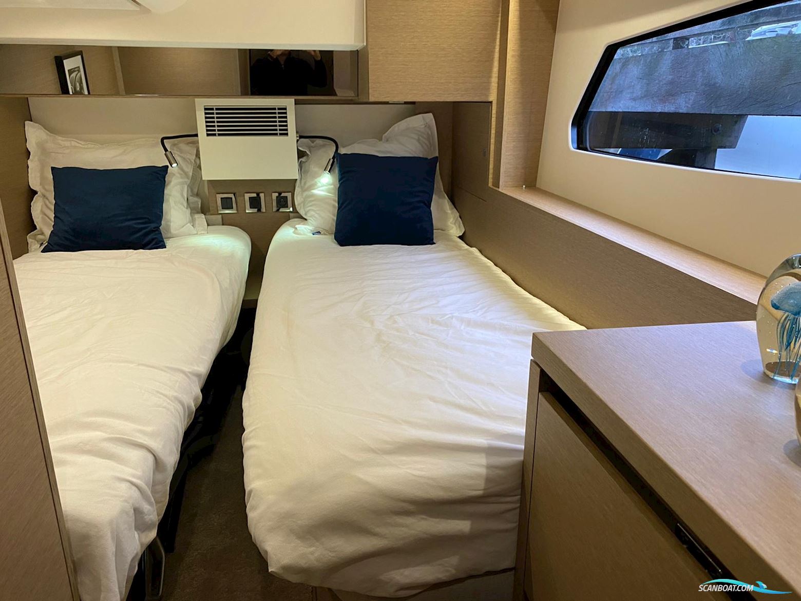Prestige 460 flybridge