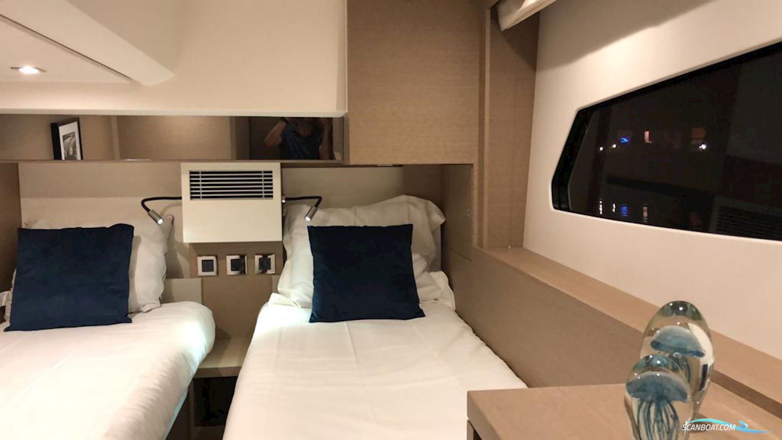 Prestige 460 flybridge