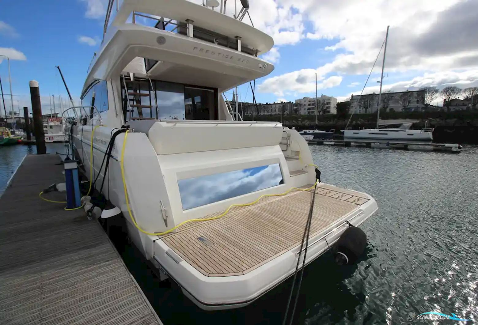 Prestige 520
