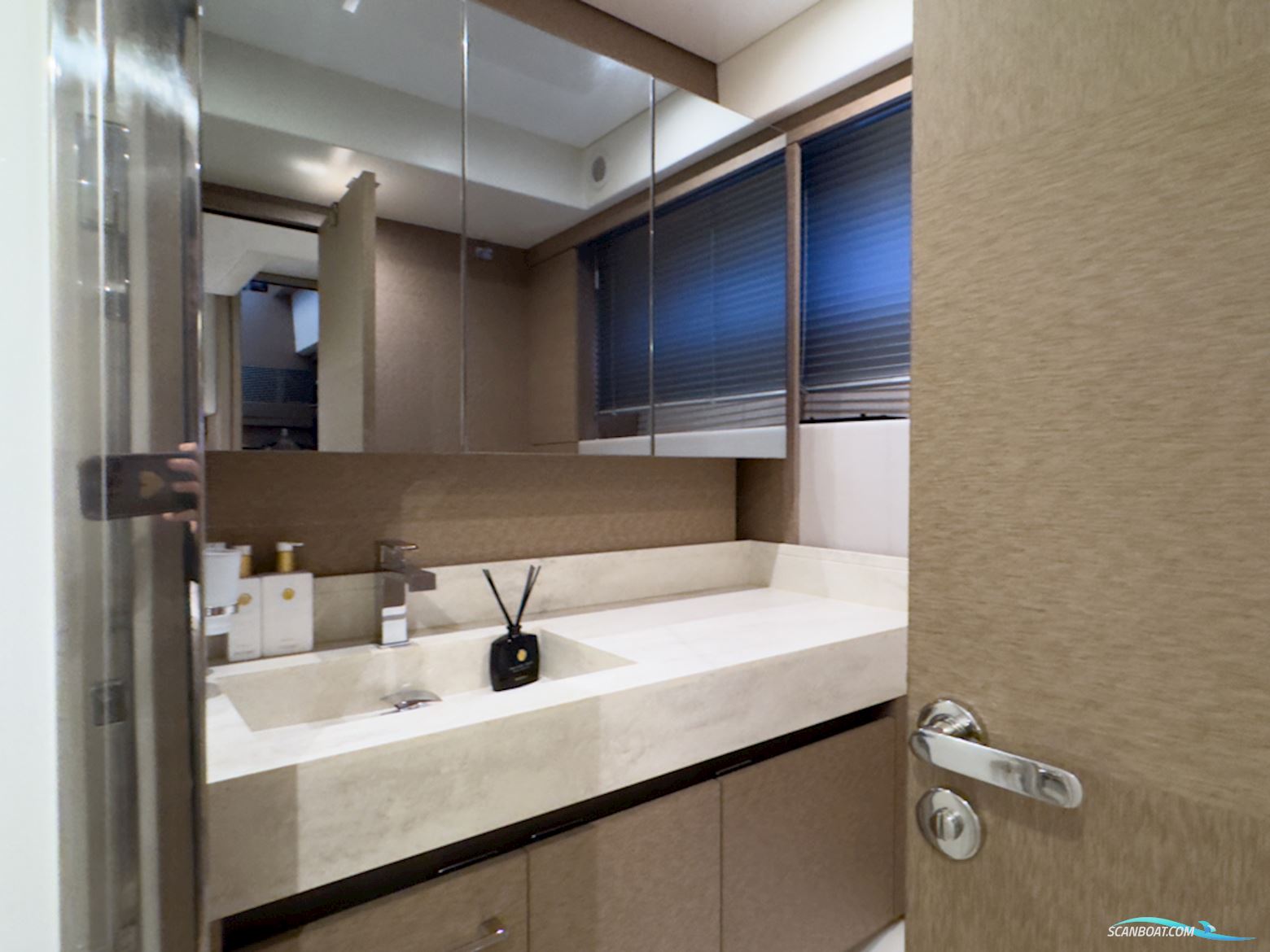 Prestige 520S