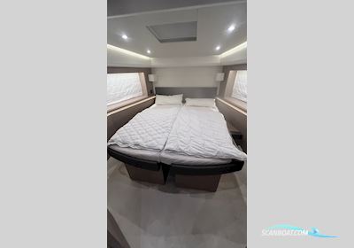 Prestige 550 Fly - 2016 Motorboat 2016, with Cummins Qsc 8.3 engine, Croatia