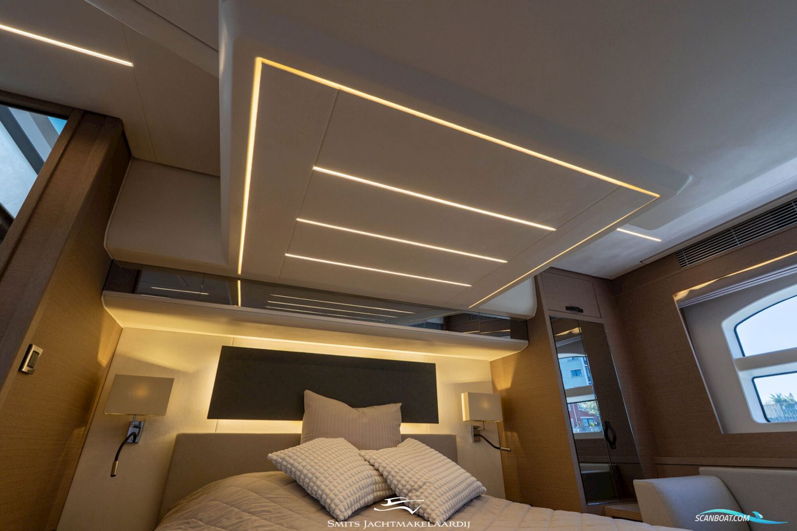 Prestige 590 Flybridge