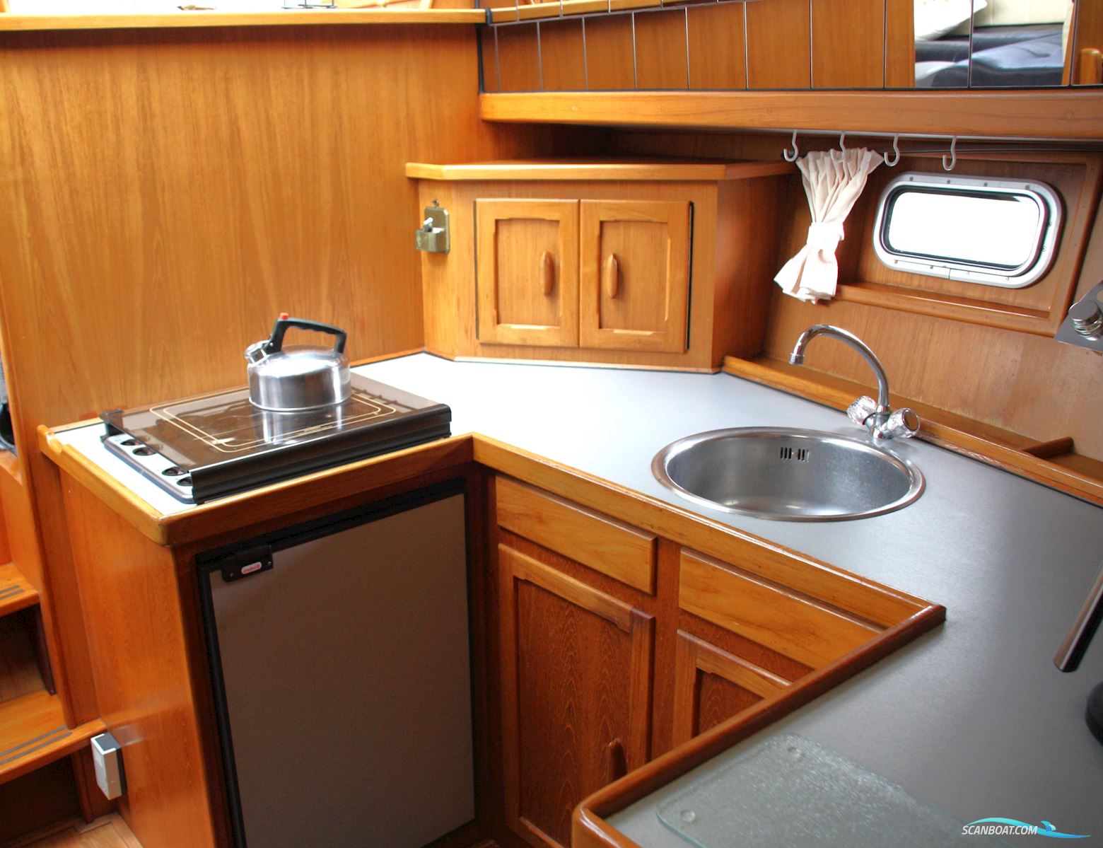 Prestige De Luxe 1250 AK