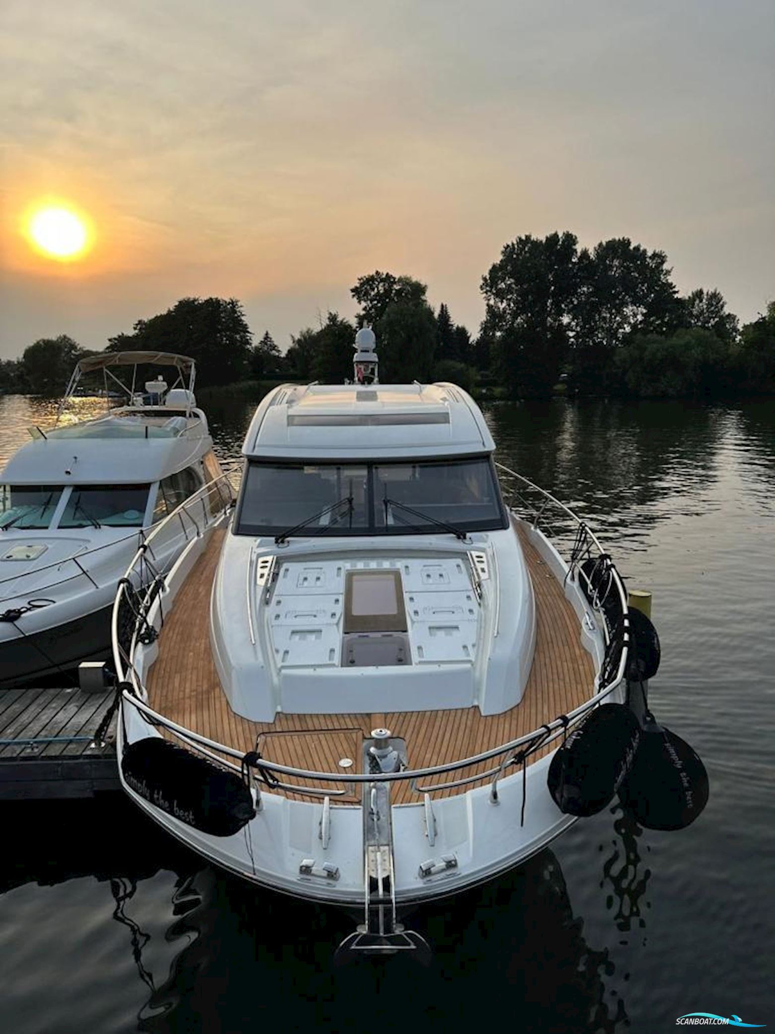 Prestige Jeanneau 520S