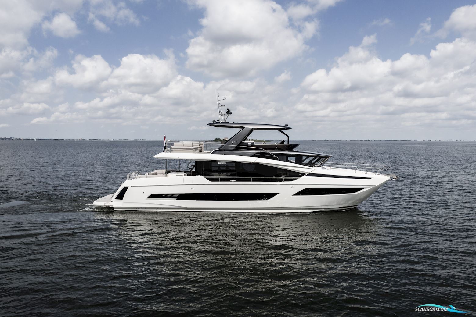 Prestige X70 Motorboat 2025, The Netherlands