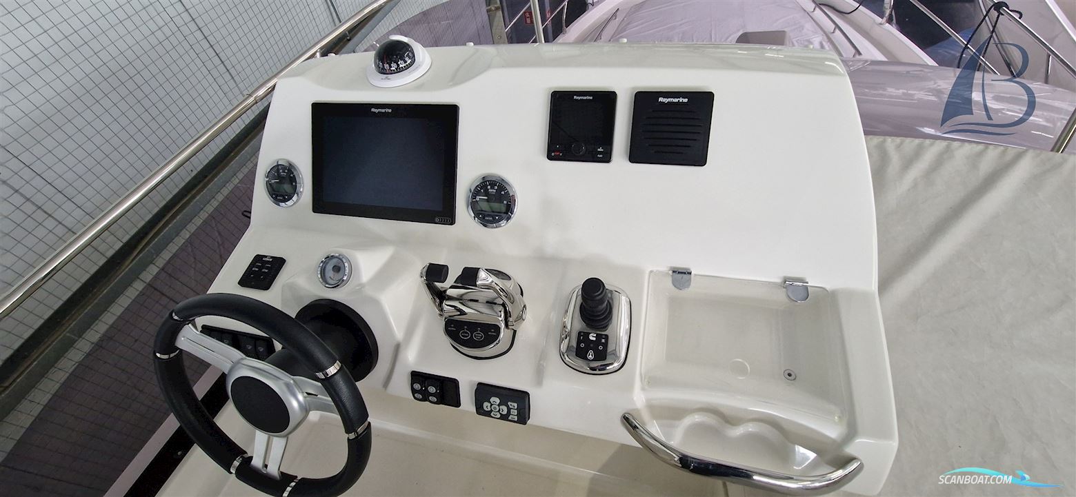 Prestige Yachts Prestige 420 Fly | Joystick | Hydraulische Badeplattform |300 h