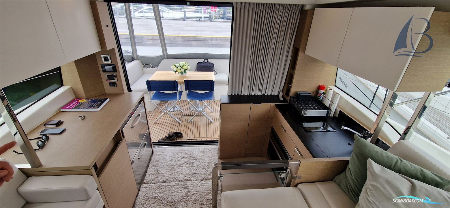 Prestige Yachts Prestige 420 Fly | Joystick | Hydraulische Badeplattform |300 h