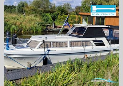 Princess 32 Motorboat 1985, with Mercedes 208 cdi 5 cyl engine, The Netherlands