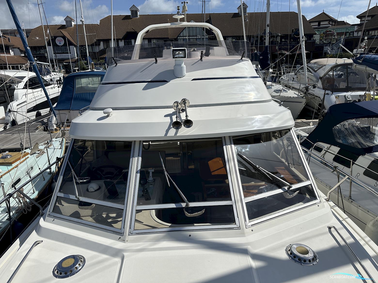 Princess 330