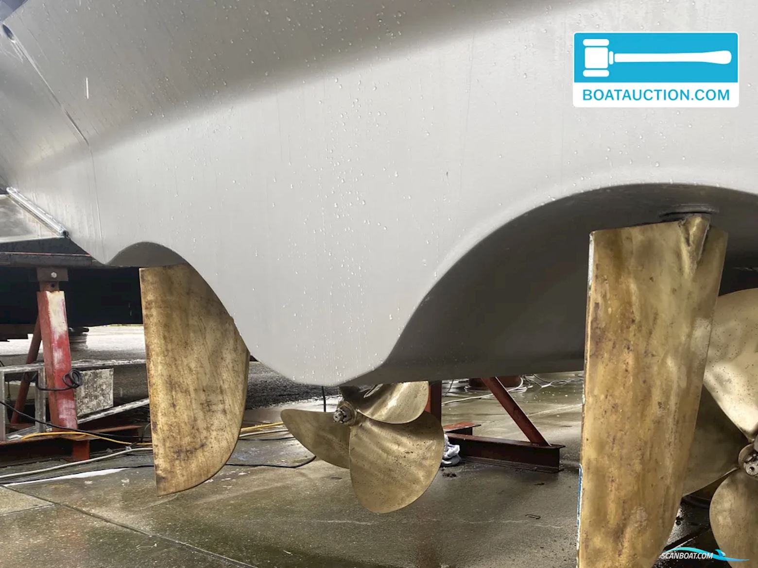 Princess 360 Flybridge