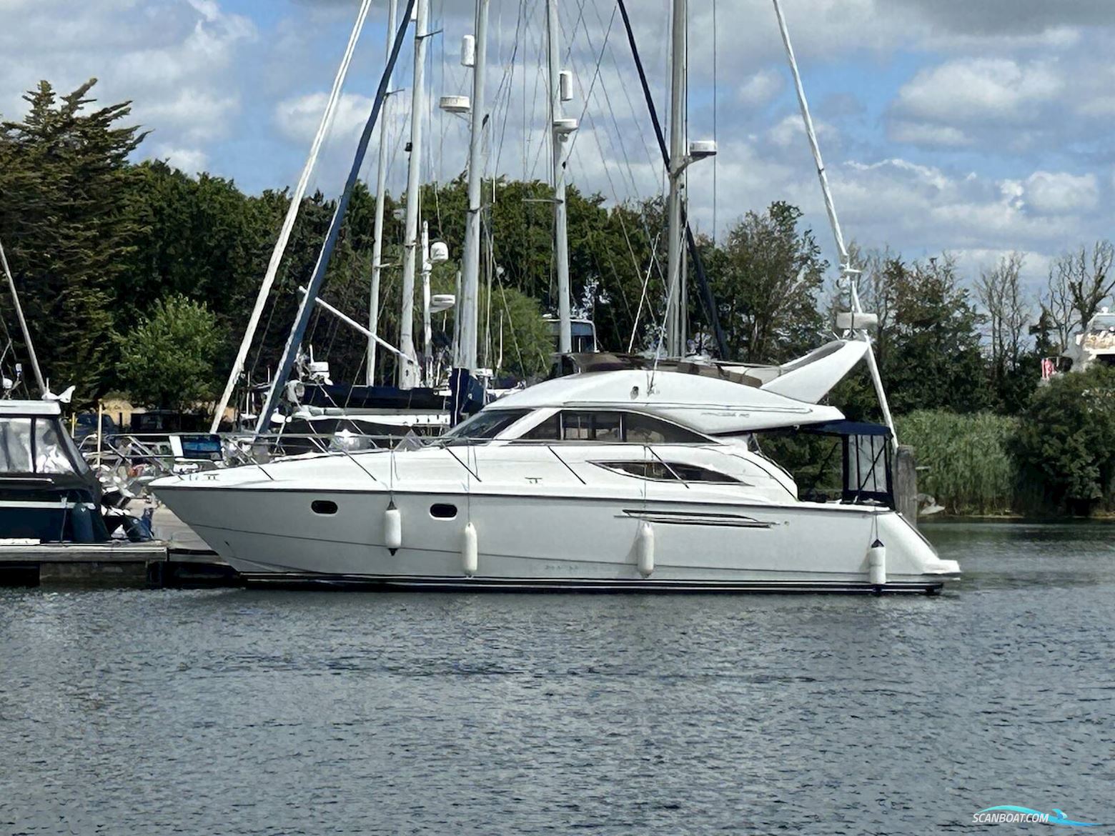 Princess 38 Motorboat 2000, with Volvo Penta Tamd63P engine, United Kingdom