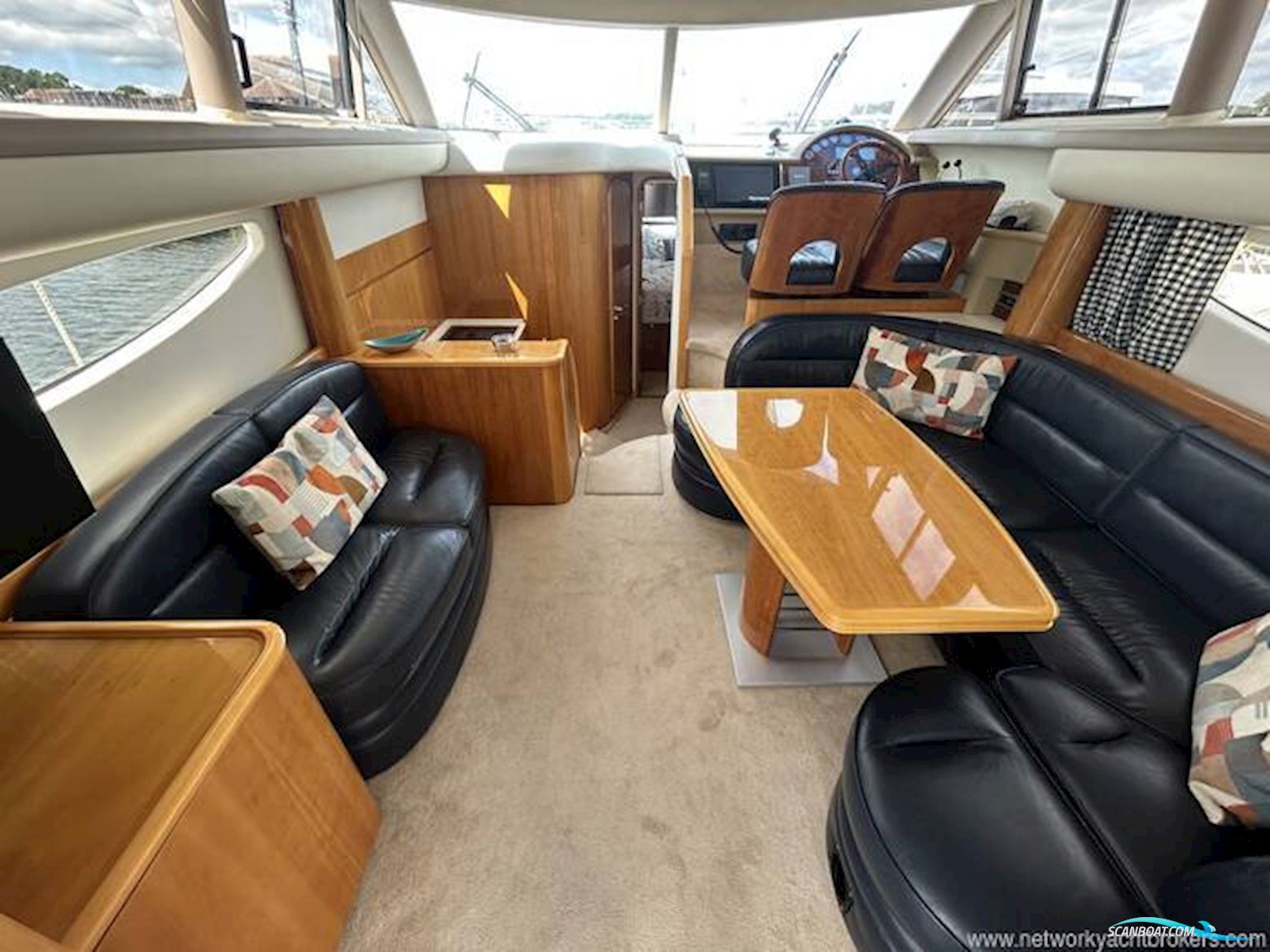 Princess 38